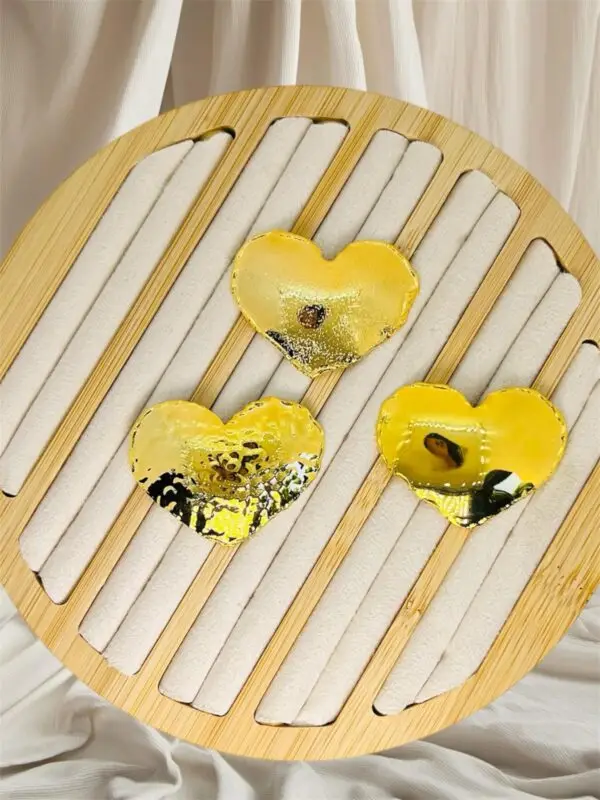 Aretes corazon de oro